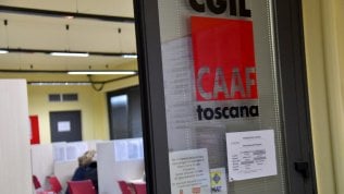 Reddito di cittadinanza, ai Caf superata quota 500 mila domande. Il 6,8% sono under 30