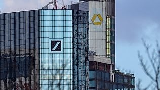 Deutsche Bank-Commerzbank, stop alle nozze che voleva la politica