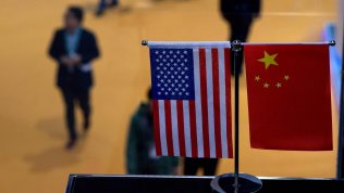 Dazi, Trump riapre alla Cina: “Ricevuta una lettera bellissima da Xi”. Borse Ue in rosso pesante