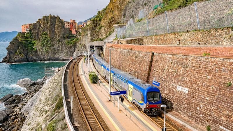 Trenitalia contro Regione Liguria: per i milioni delle 5Terre Express deciderà la Corte Europea